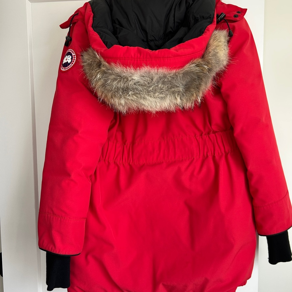 Women's Canada Goose Trillium Red Parka Coat - Picture 3 of 12